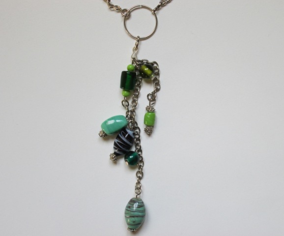 Come realizzare una collana multiperle.