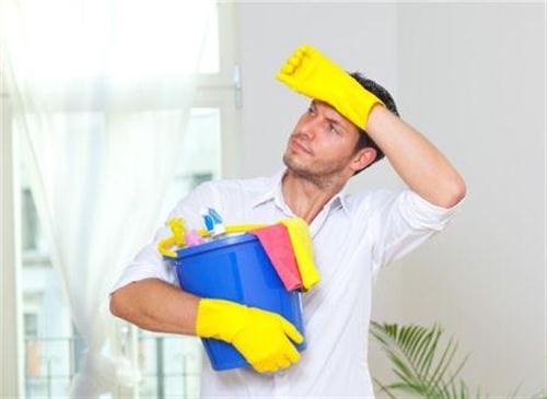 Elimina lo stress con le pulizie di casa