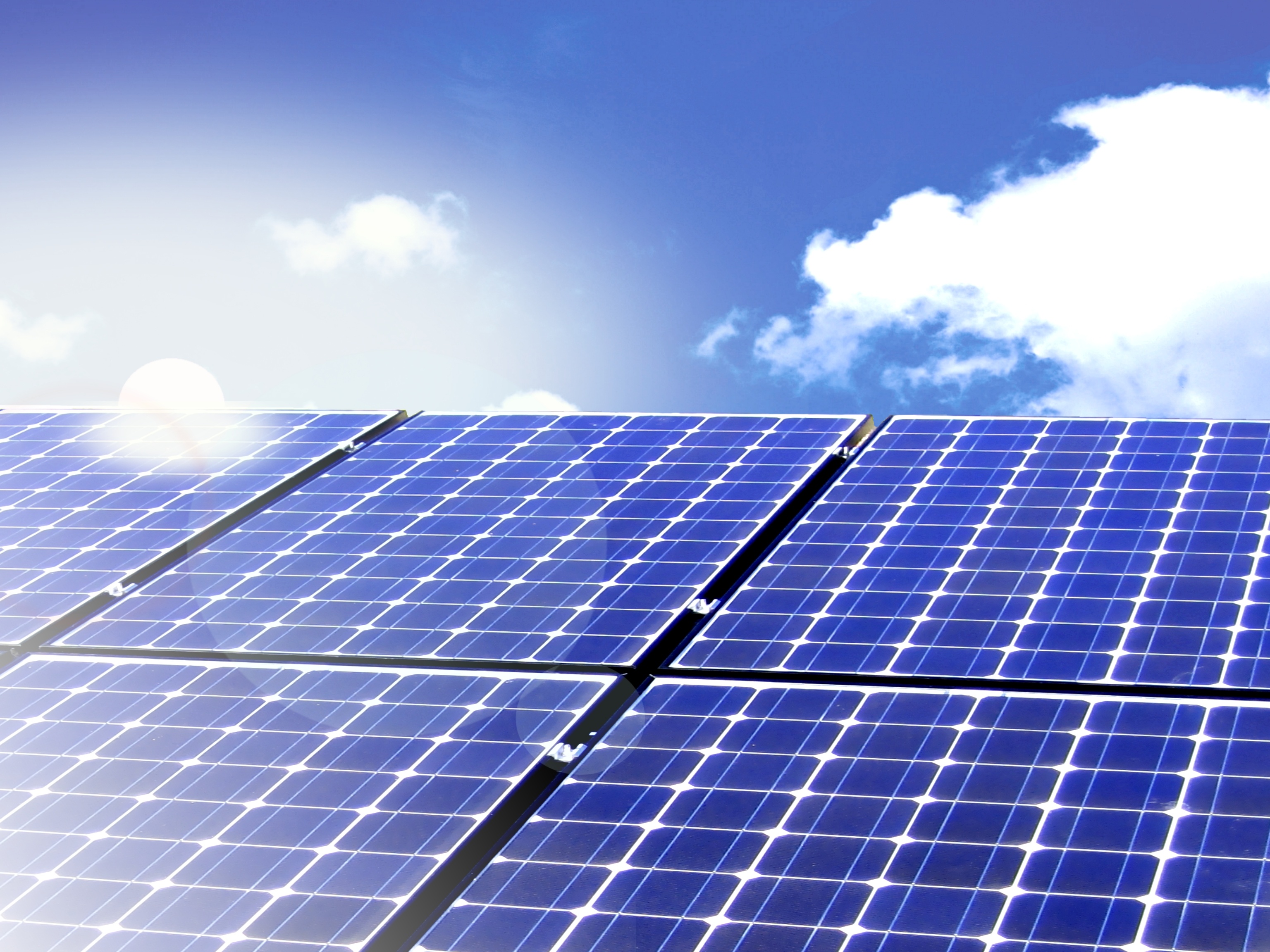 Come calcolare efficienza pannelli fotovoltaici