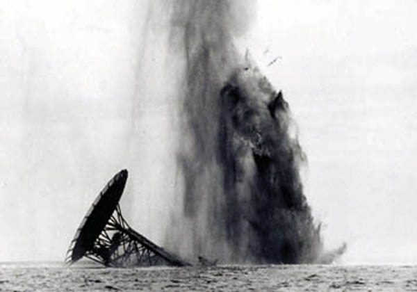 Piattaforma_paguro_-_esplosione_1965