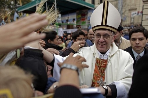 Quanto guadagna il papa?