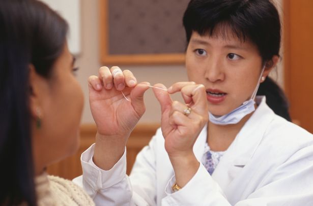 Perchè usare il filo interdentale?