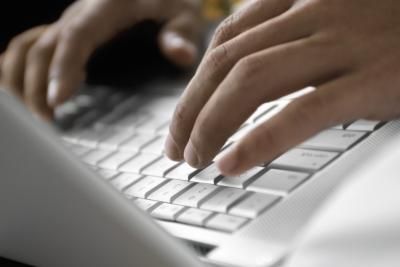 GESTISCI LA TUA PRIVACY SU FACEBOOK