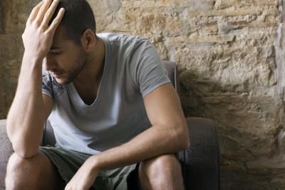 Erbe e vitamine per combattere ansia e depressione