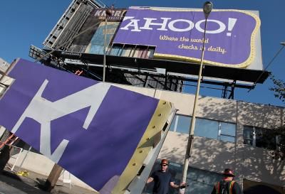 Come rimuovere Yahoo!Search dalla barra delle applicazioni