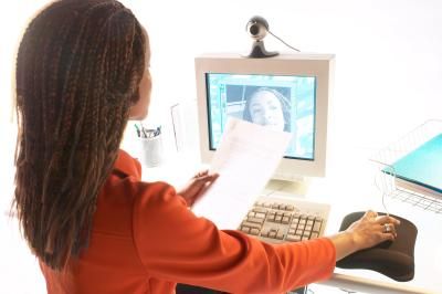 Come modificare l'ingresso microfono Skype per una fotocamera