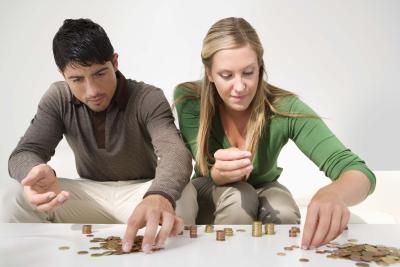 Come tenere sotto il controllo il denaro quando si è sposati