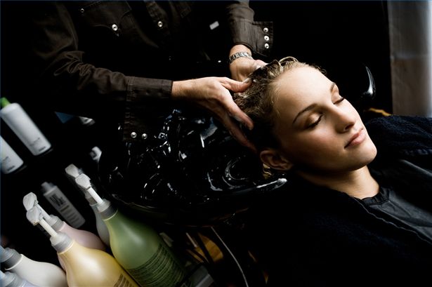 Come idratare a fondo i capelli in modo naturale