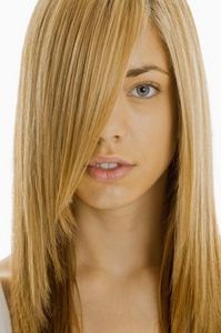 Come avere capelli lisci e lucenti come vetro