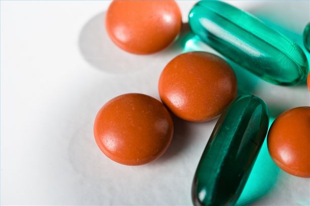Come assumere la vitamina K per le occhiaie