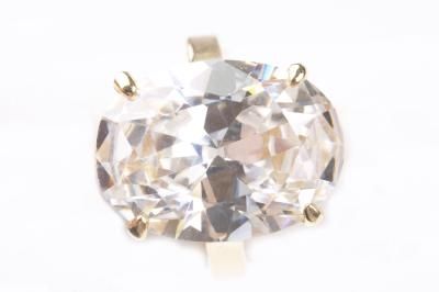 Come vendere un anello di fidanzamento