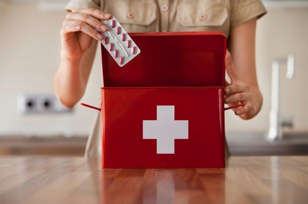 Come creare un kit di primo soccorso