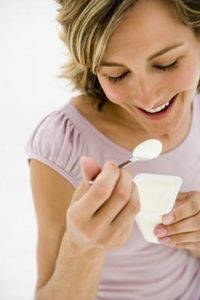 Come fare lo yogurt greco e risparmiare