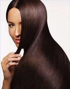 Quali vitamine fanno crescere più velocemente capelli e unghie?