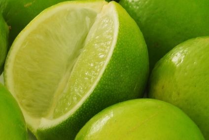 Quali sono i benefici del succo di lime?