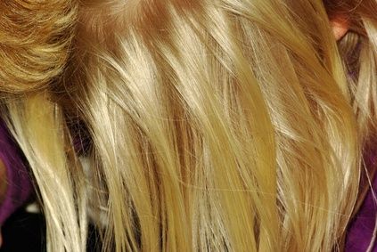 Come tingere i capelli
