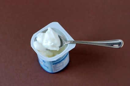 Differenza tra yogurt normale e yogurt greco