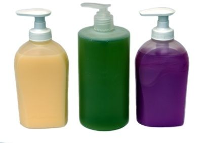 Come fare un sapone liquido da una saponetta