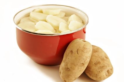 Come mantenere fresche le patate affettate