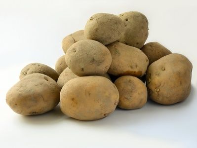 Come evitare che le patate diventino marroni una volta affettate