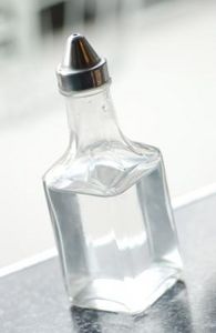 Come bere aceto di sidro di mele per abbassare la pressione sanguigna