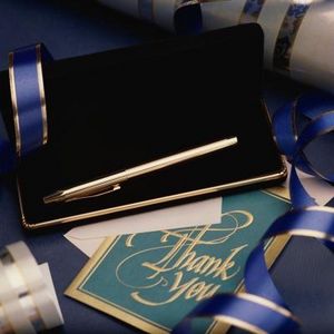 come scrivere un biglietto di ringraziamento per un regalo