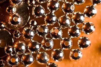 Come fare un anello con perline