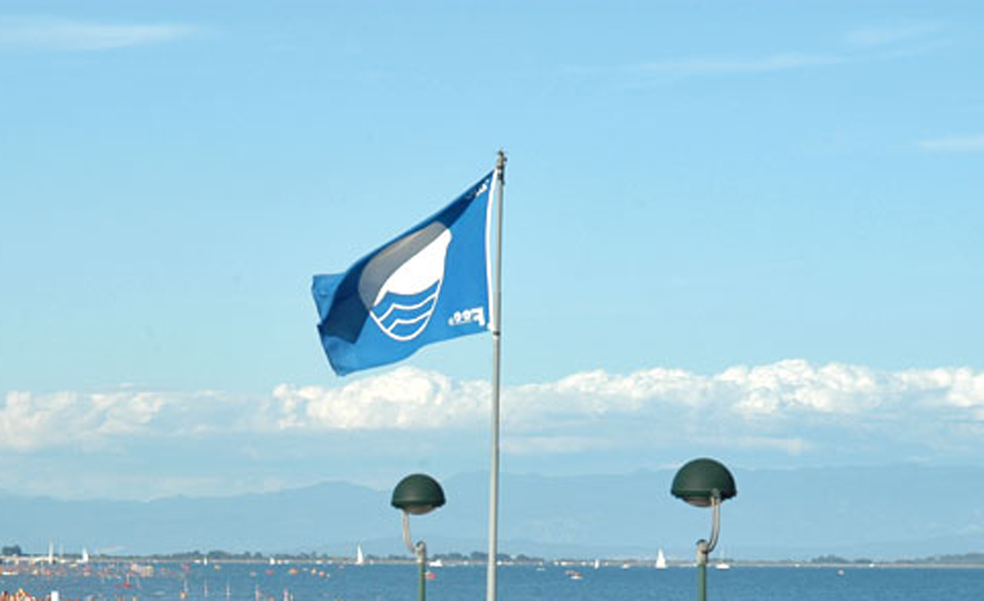 Che cos’è la Bandiera Blu?