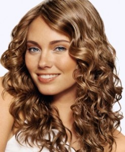 Come ottenere capelli mossi senza arricciacapelli