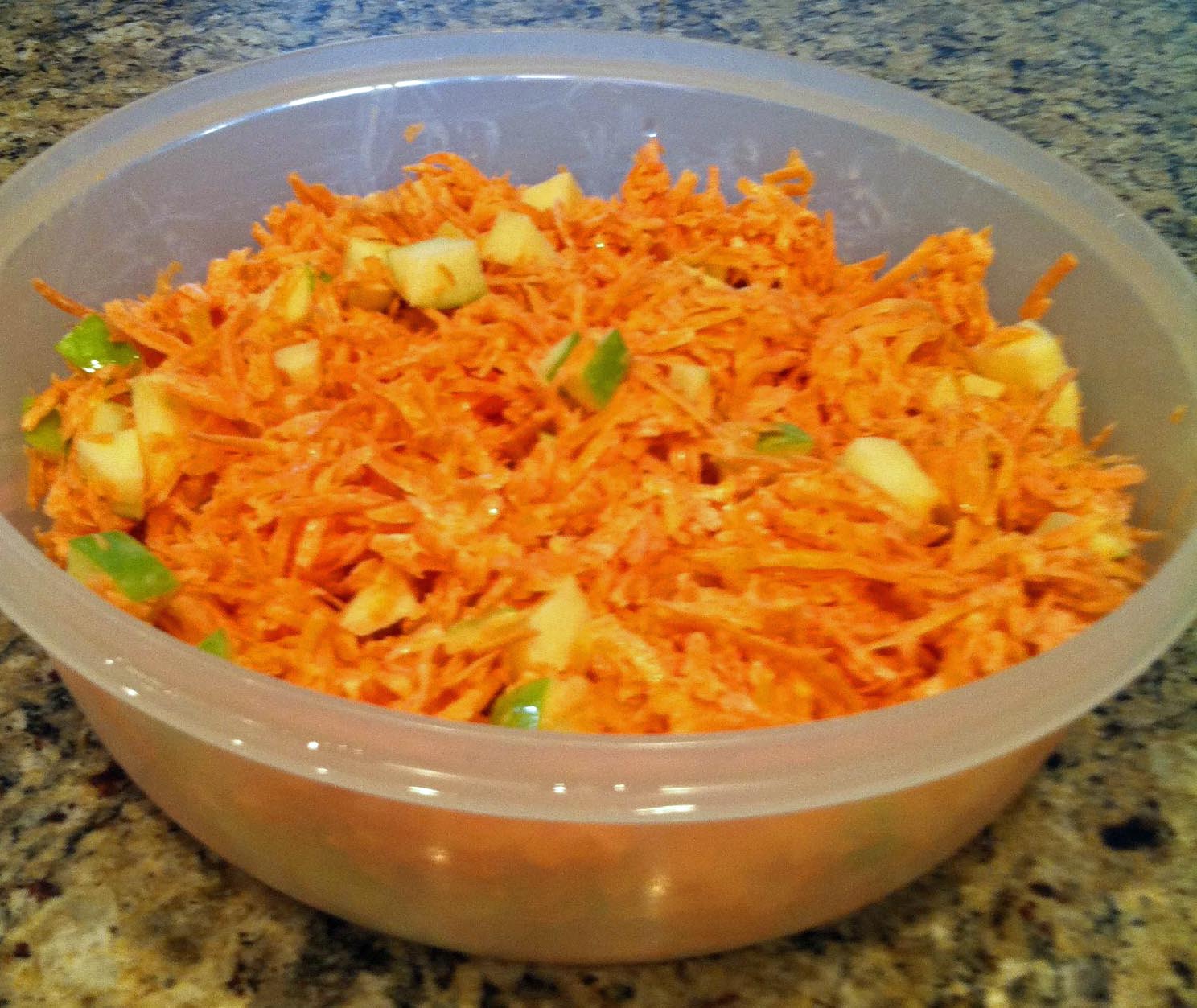 Ricette: carote in insalata