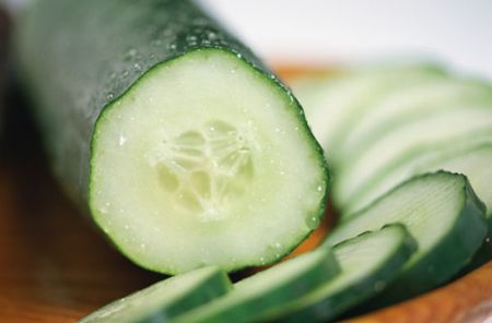 Come fare un rimedio naturale per occhi stanchi e secchi