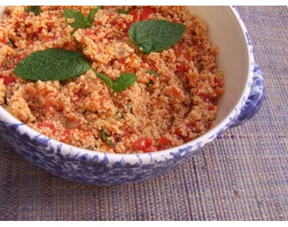 Come fare un'insalata di couscous per un picnic