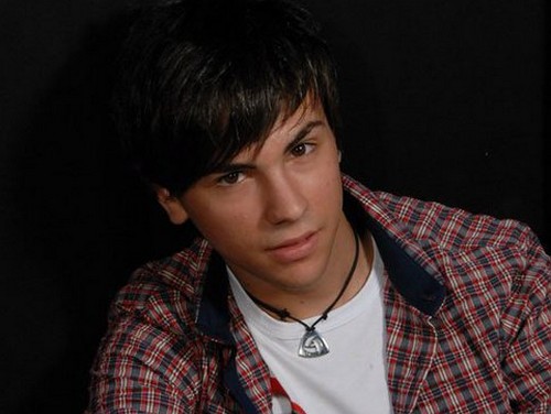 Chi è Davide cantante concorrente Amici 14 di Maria de Filippi