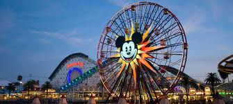 Montagne russe a Disneyland e avventura in California