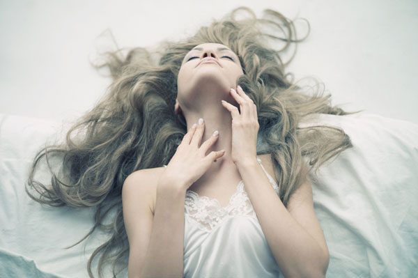 le donne senza amore muoiono da vive
