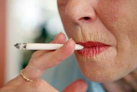 Il fumo e la menopausa precoce