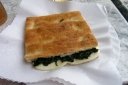 Ricette: Panino peperoni, spinaci e mozzarella