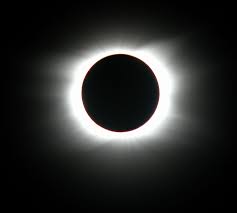 Come osservare un'eclissi di sole