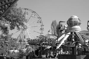 Come creare un modello di parco divertimenti