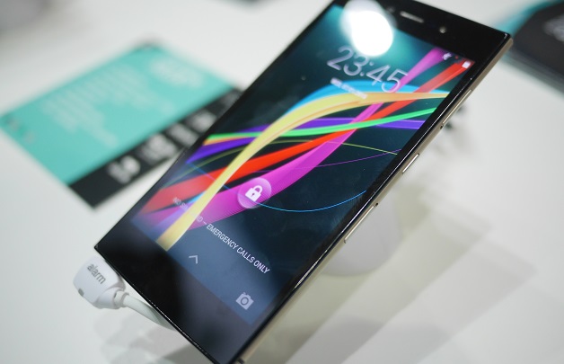 Caratteristiche smartphone Wiko Highway star
