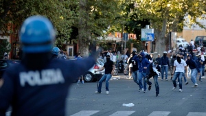 11 fermi dopo il derbi Roma-Lazio