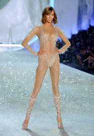 Chi è Karlie Koss, la modella amica di Taylor Swift?