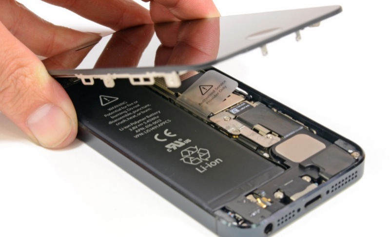 Come rimuovere batteria iphone 5