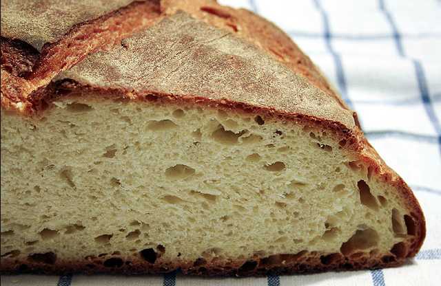 Guida : Come mantenere il pane fresco