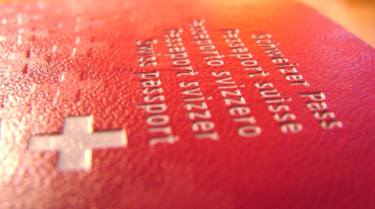 Requisiti per richiedere cittadinanza svizzera