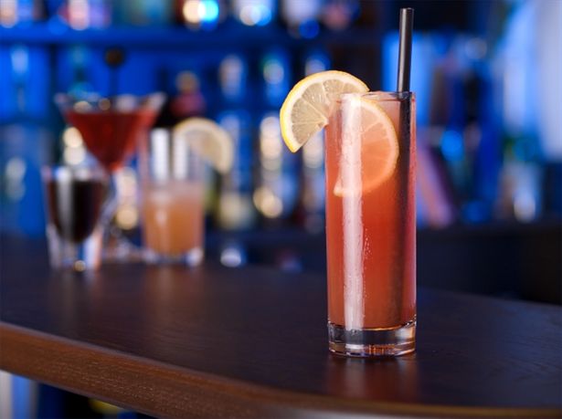 COME PREPARARE ILO COCKTAIL RITZ