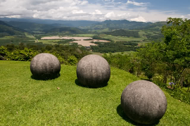 Mistero: Le sfere del Costa Rica (Cosa sono e da dove provengono?)