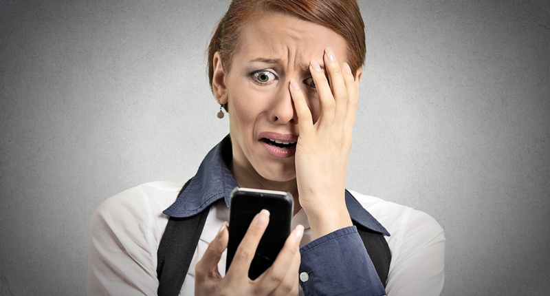 Disinstalla un'app e viene licenziata