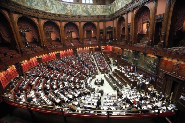 Quanto guadagnano i parlamentari