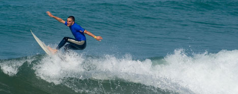 Le migliori spiagge per fare surf in Italia